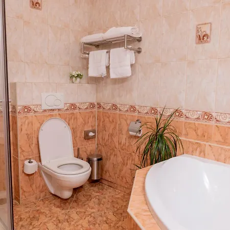 Krajka**** Hotell